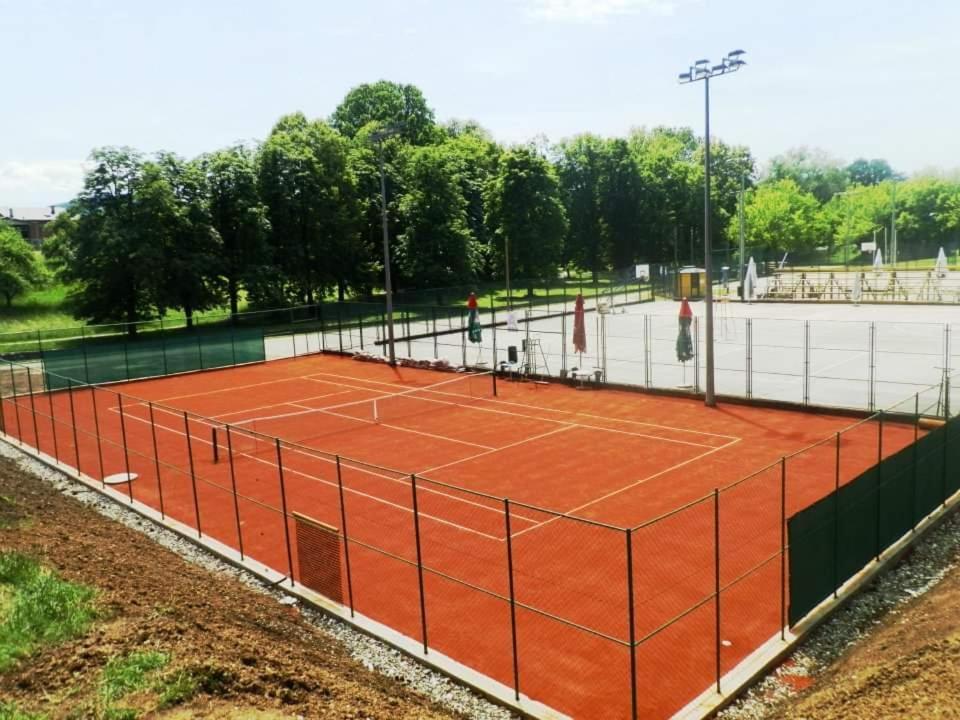 Apartmani Ramonda Teslić 外观 照片