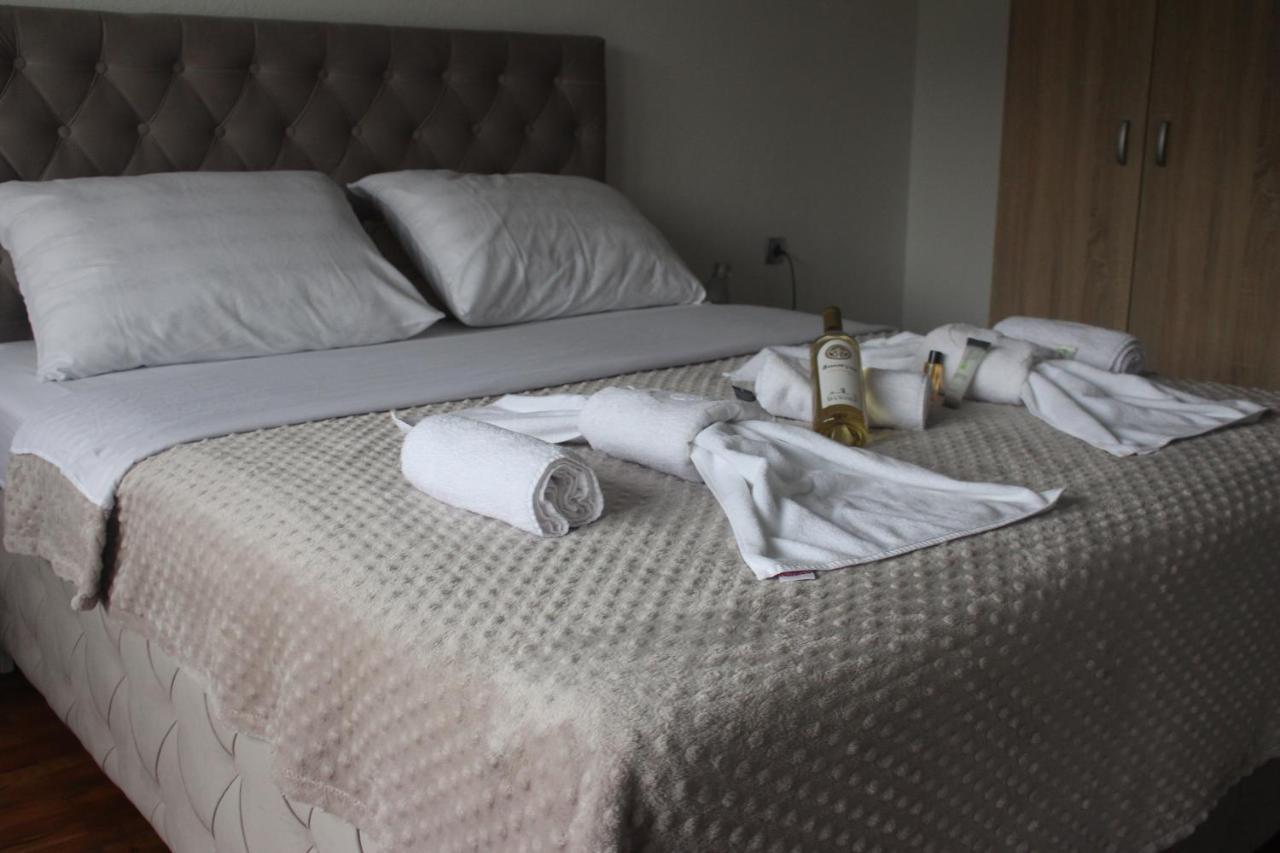 Apartmani Ramonda Teslić 外观 照片
