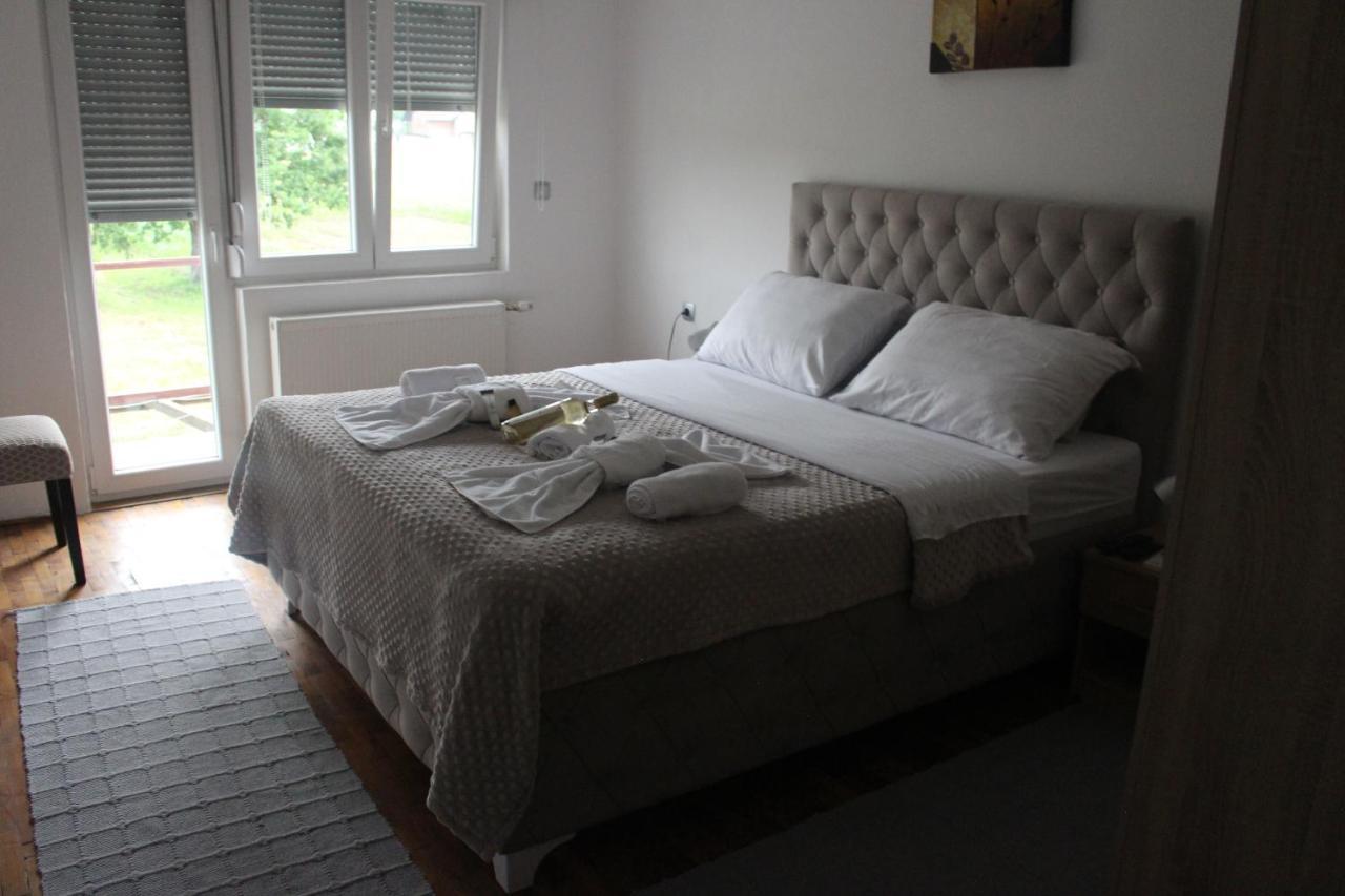 Apartmani Ramonda Teslić 外观 照片