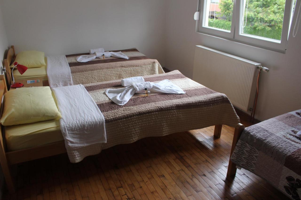 Apartmani Ramonda Teslić 外观 照片