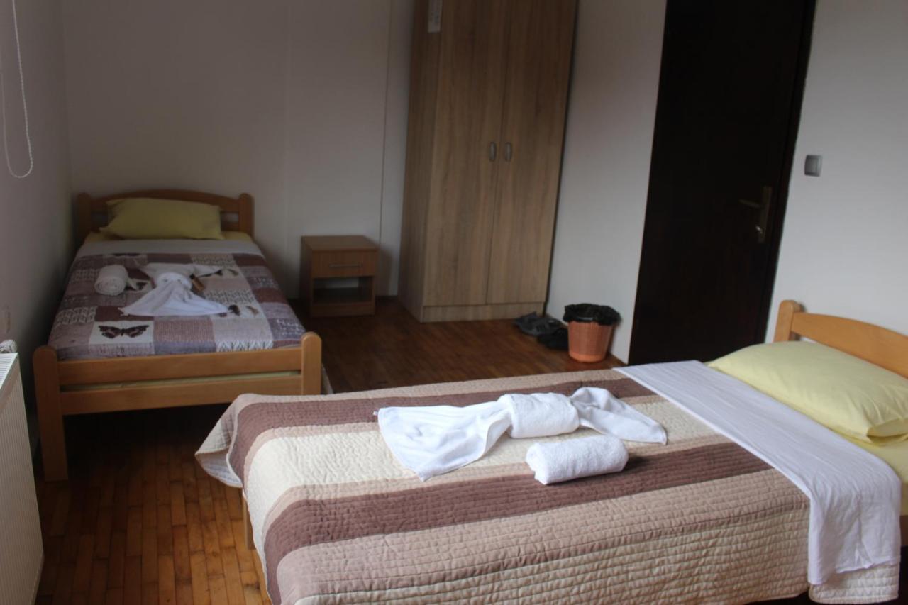 Apartmani Ramonda Teslić 外观 照片